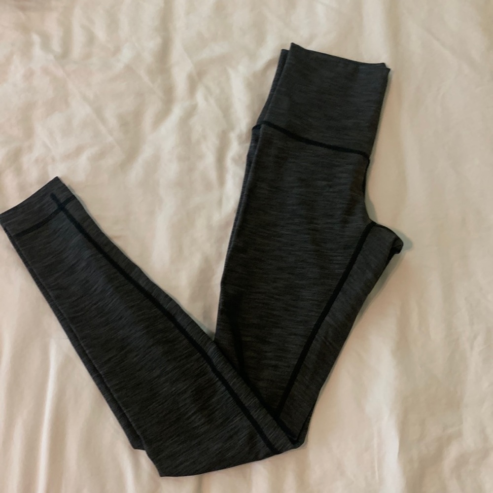 Winder Under Lululemon leggings